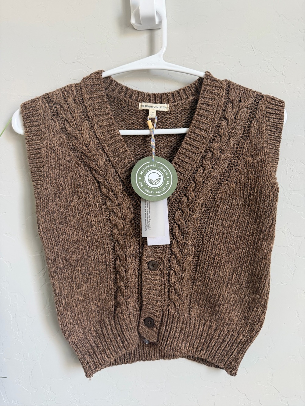 The Sunday Collective Beige Cable Knit Sweater Vest 3Y NWT Made In Spain